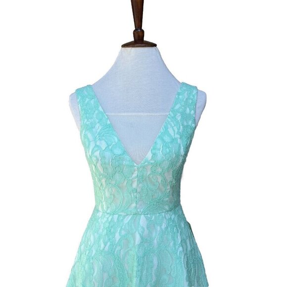 A. drea Illusion Inset Fit & Flare Lace Dress Size S Color Mint - Picture 4 of 16
